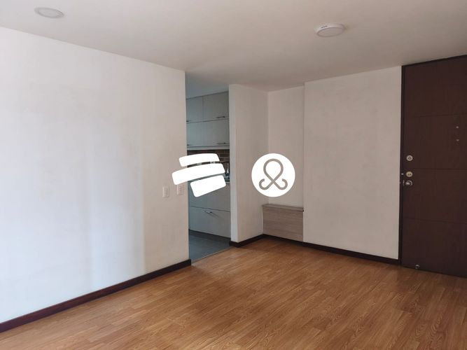 Apartamento de 3 alcobas en venta en El Poblado, Medellín, 77 m² · foto 5 de 24