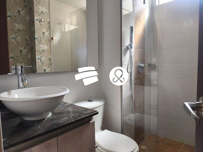 Apartamento de 3 alcobas en venta en El Poblado, Medellín, 77 m² · foto 20 de 24