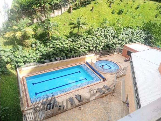 Apartamento de 3 alcobas en venta en Las Lomitas, Sabaneta, 110 m² · foto 12 de 12