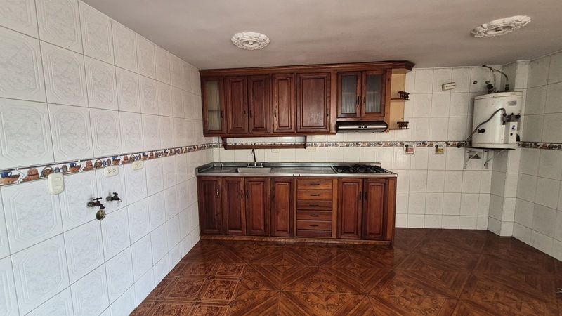 3BR House in El Carmelo (100 m²) - 3