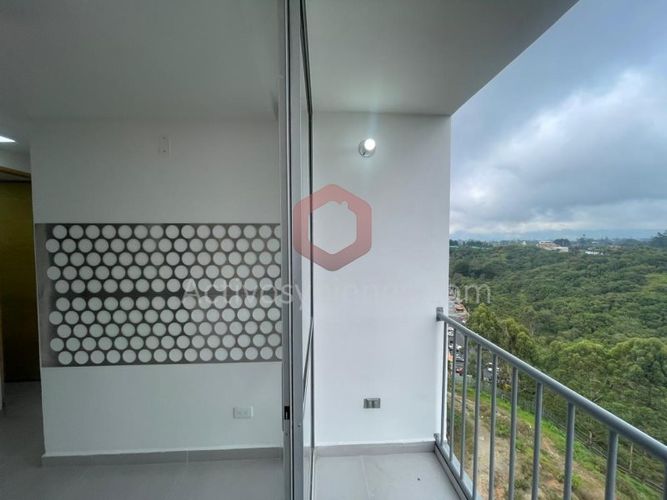 Apartamento de 3 alcobas en venta en Alto Del Medio, Rionegro, 56 m² · foto 8 de 21