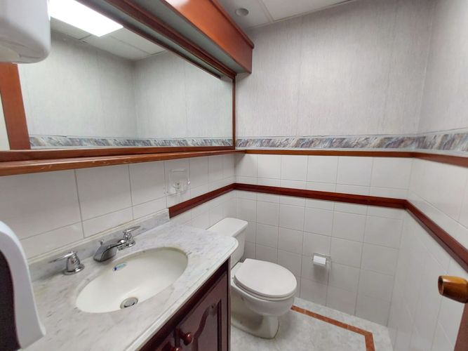 Oficina en arriendo en El Poblado, Medellín, 173 m² · foto 2 de 20