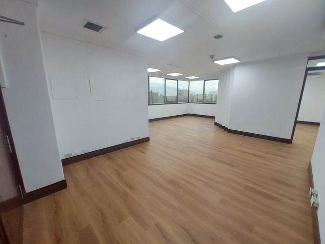 Oficina en arriendo en El Poblado, Medellín, 173 m² · foto 11 de 20