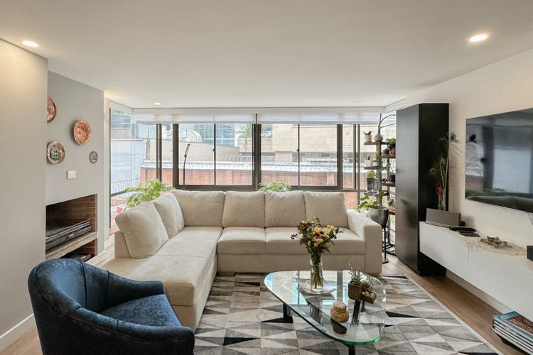Apartamento de 3 alcobas en arriendo en Chico, Bogotá, 112 m² · foto 2 de 18