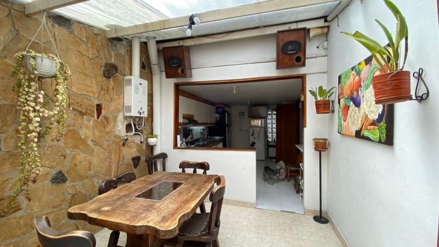 Casa en venta en Los Andes, Bogotá · foto 17 de 24