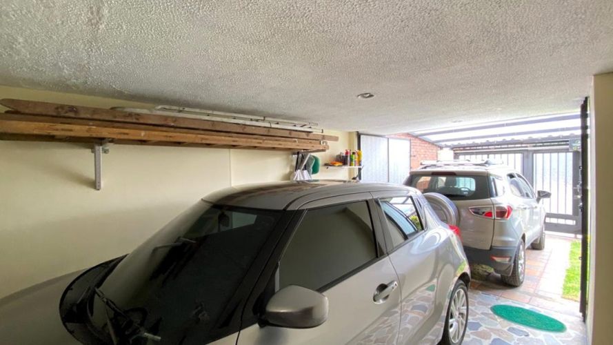 Casa en venta en Los Andes, Bogotá · foto 21 de 24