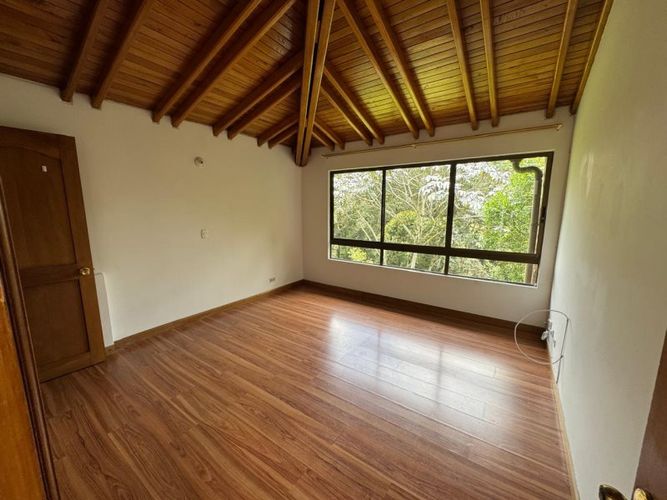 Casa de 4 alcobas en venta en Los Salados, El Retiro · foto 8 de 24