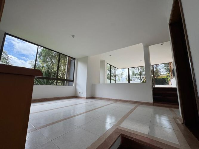Casa de 4 alcobas en venta en Los Salados, El Retiro · foto 17 de 24