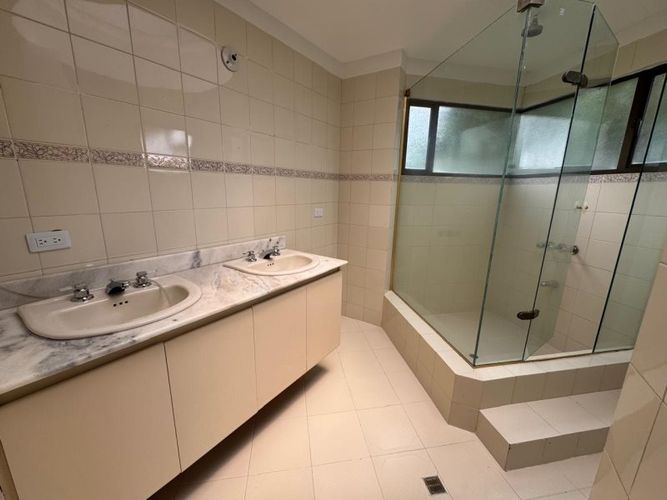 Casa de 4 alcobas en venta en Los Salados, El Retiro · foto 19 de 24