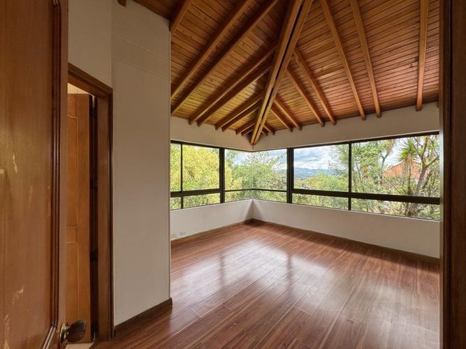 Casa de 4 alcobas en venta en Los Salados, El Retiro · foto 22 de 24
