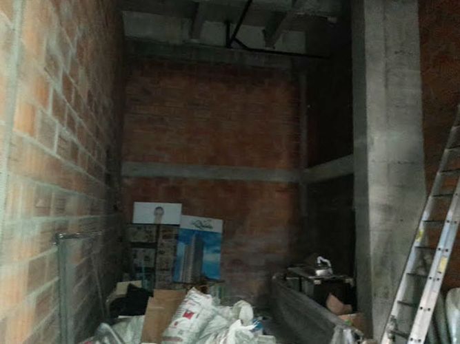 Local en arriendo en Los Naranjos, Itagüí, 40 m² · foto 2 de 3