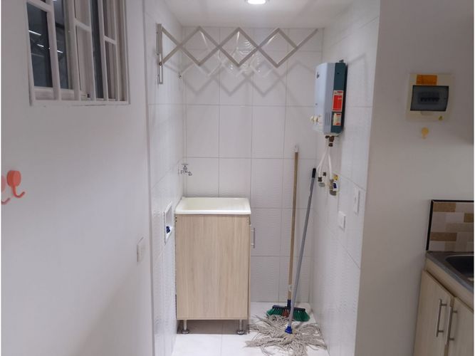 Apartaestudio en venta en Prado, Medellín, 35 m² · foto 9 de 14