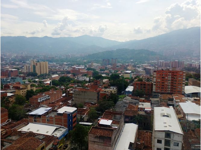 Apartaestudio en venta en Prado, Medellín, 35 m² · foto 10 de 14
