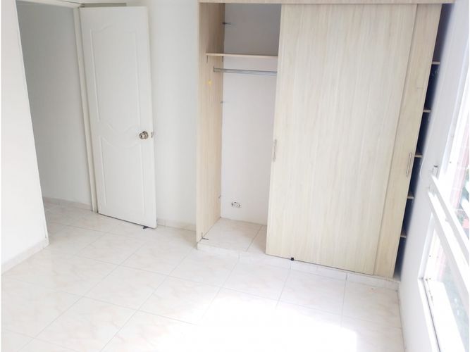 Apartaestudio en venta en Prado, Medellín, 35 m² · foto 12 de 14