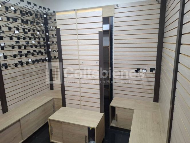 Local en arriendo en La Candelaria, Medellín, 75 m² · foto 19 de 24