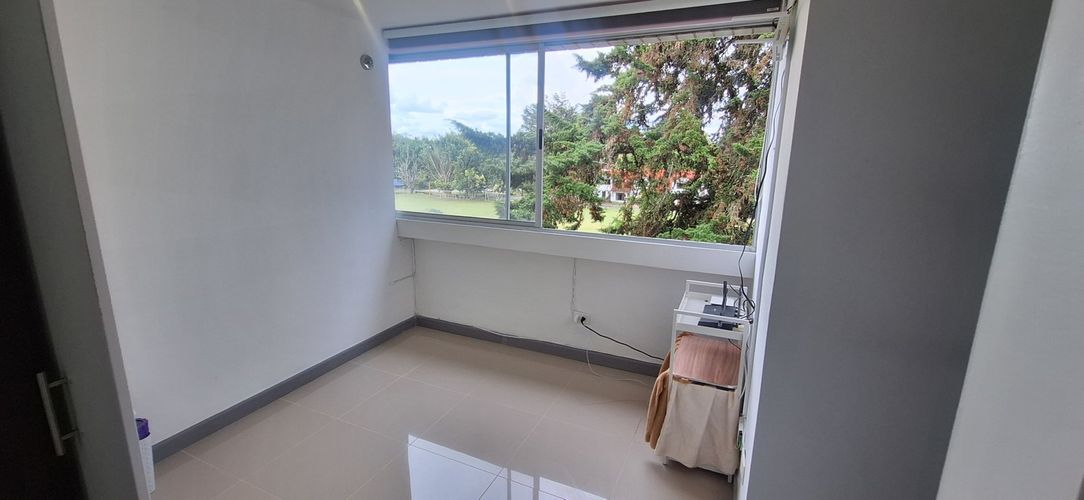 Apartamento de 1 alcoba en venta en Llano Grande, Medellín, 80 m² · foto 13 de 14