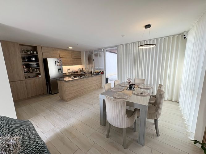 Casa de 3 alcobas en venta en Urbanizacion Balcones De Alejandria, Girón, 110 m² · foto 4 de 19