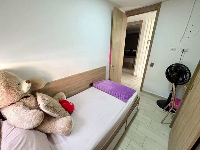 Casa de 3 alcobas en venta en Urbanizacion Balcones De Alejandria, Girón, 110 m² · foto 14 de 19