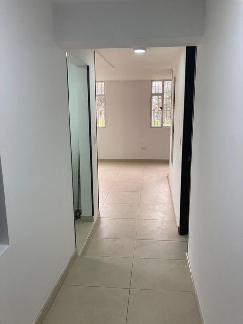 Apartamento de 2 alcobas en venta en La Camelia, Bogotá, 51 m² · foto 4 de 15