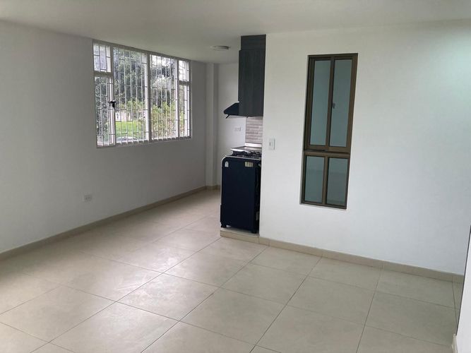Apartamento de 2 alcobas en venta en La Camelia, Bogotá, 51 m² · foto 3 de 15
