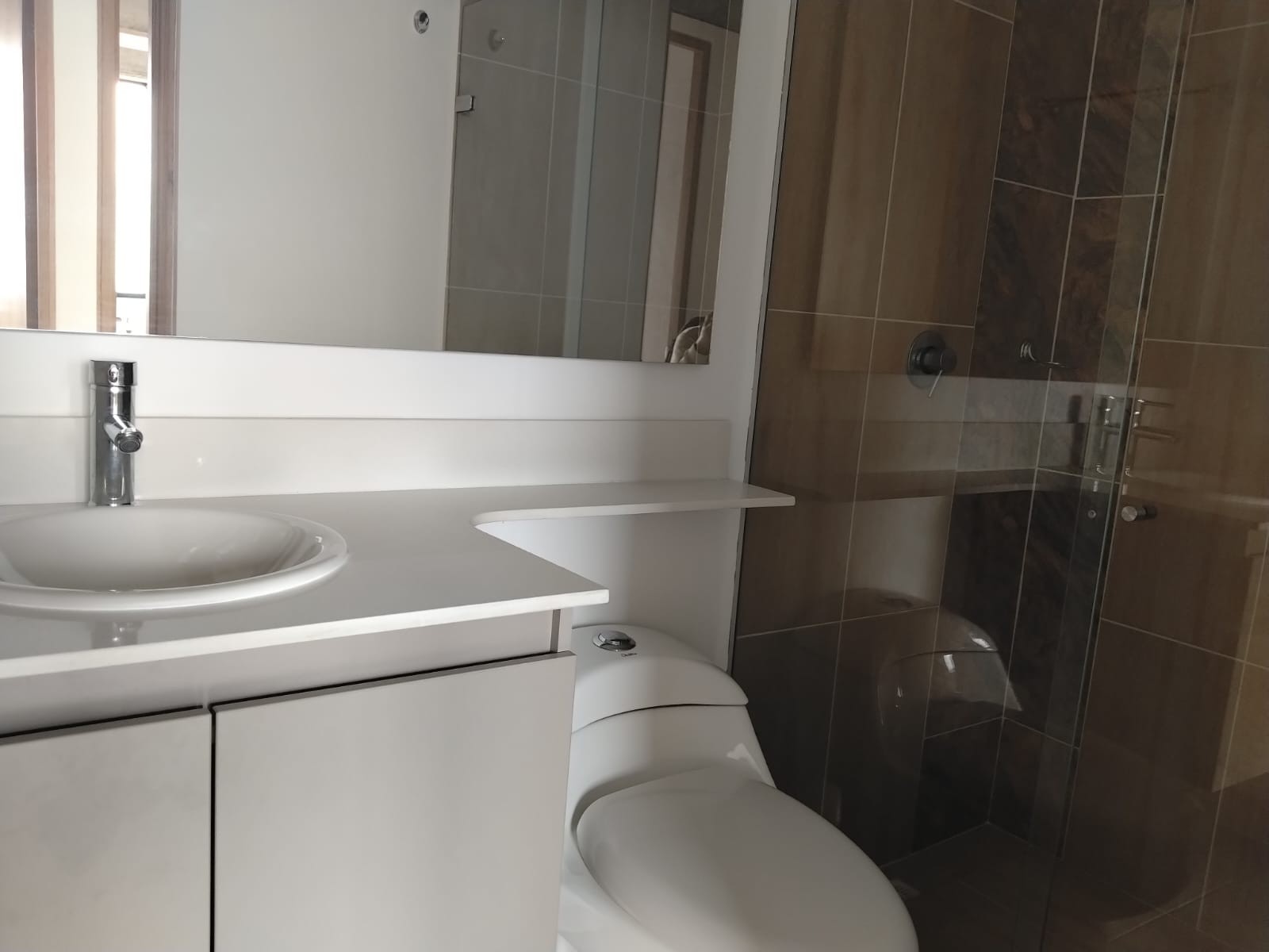 Apartamento en arriendo en El Poblado, Medellín · foto 8 de 18