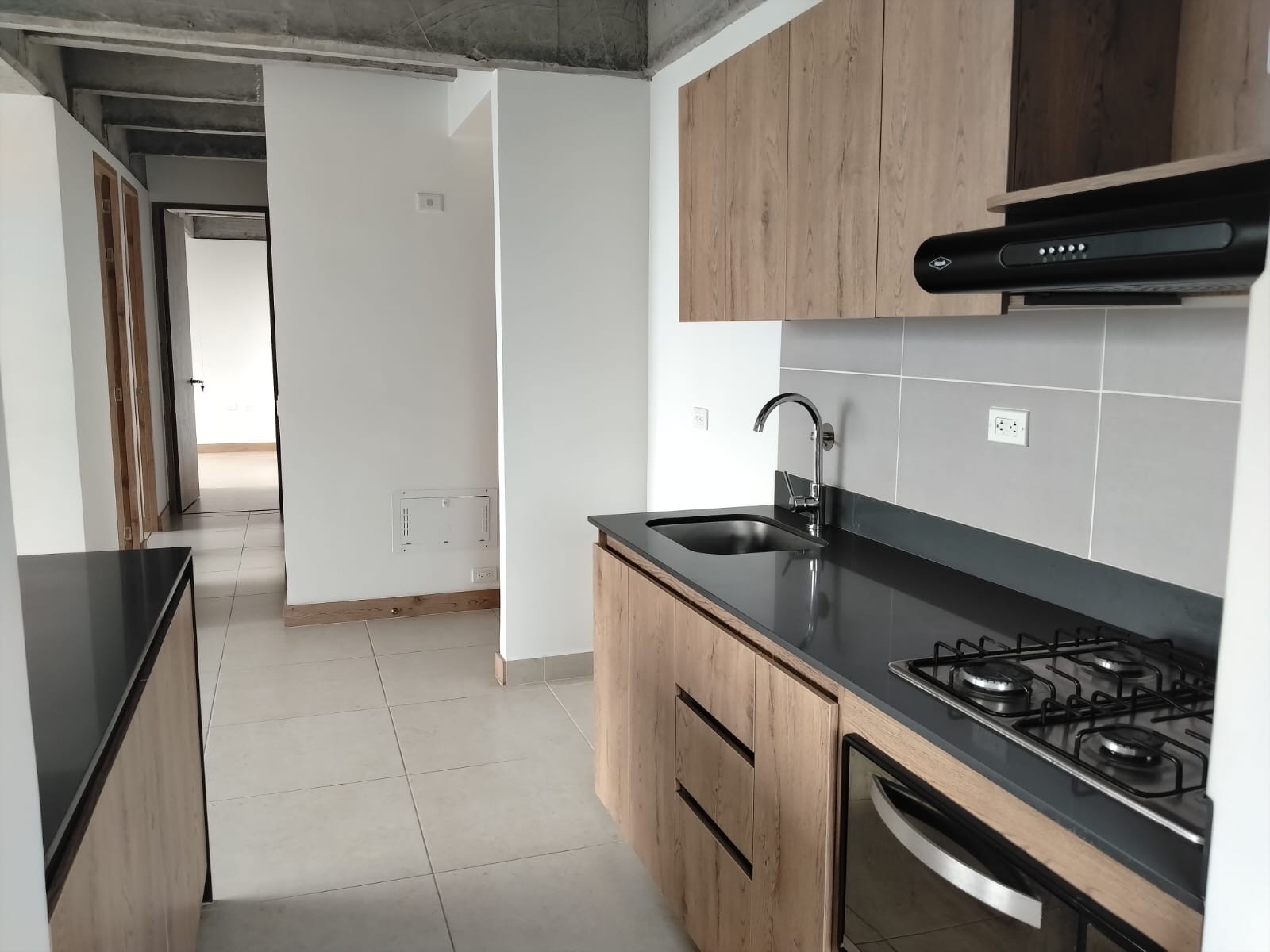 Apartamento en arriendo en El Poblado, Medellín · foto 14 de 18