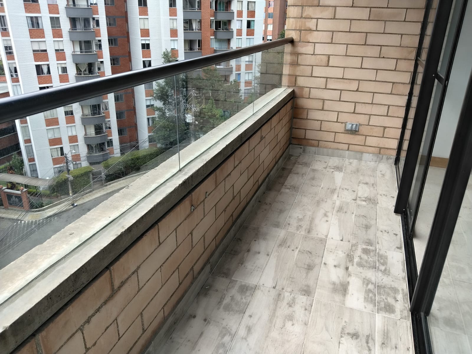Apartamento en arriendo en El Poblado, Medellín · foto 18 de 18