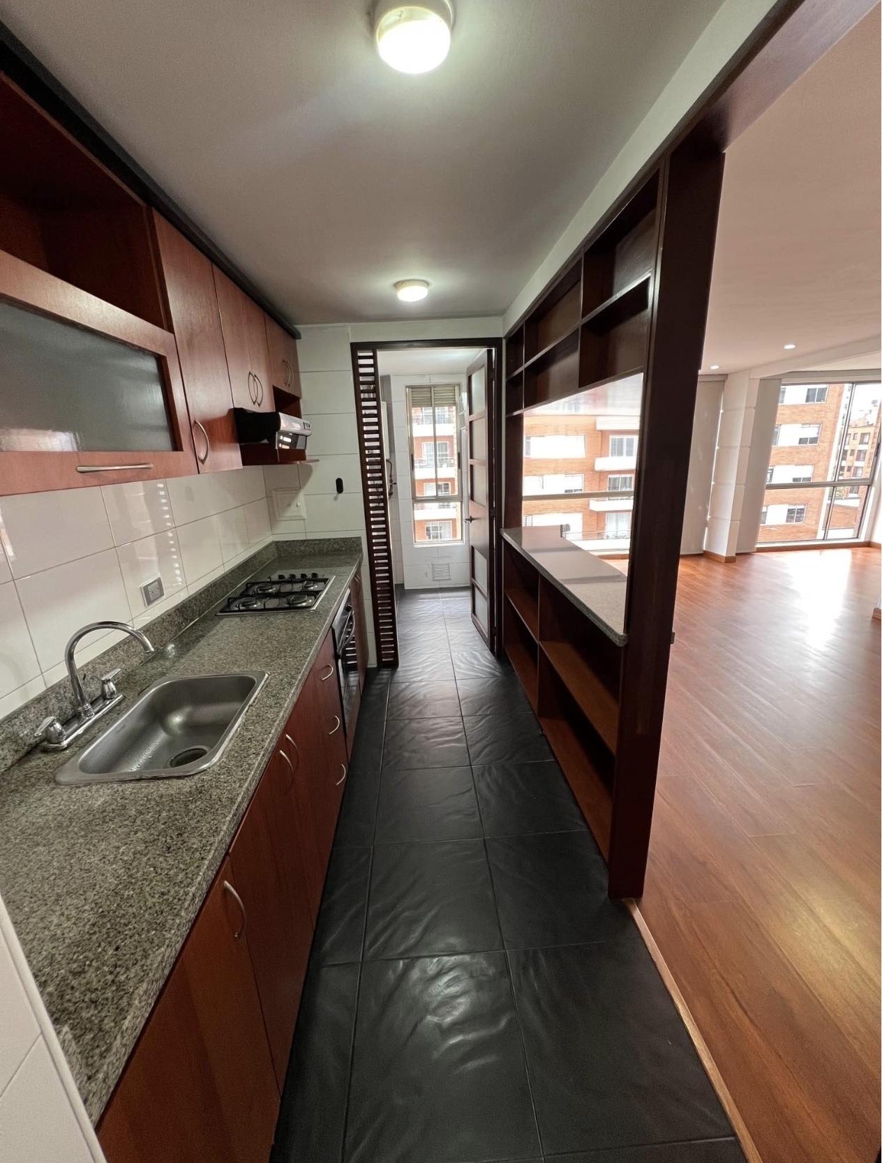 Apartamento en venta en Ciudad Salitre, Bogotá · foto 2 de 9