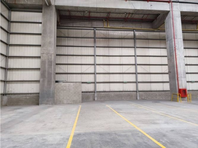 Bodega en arriendo en Caqueta, La Estrella · foto 18 de 20