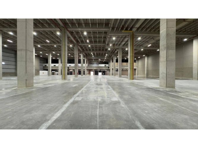 Bodega en arriendo en Caqueta, La Estrella · foto 21 de 22