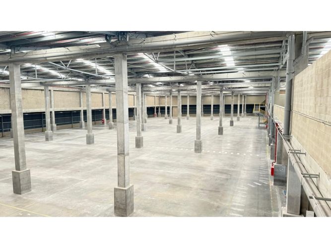 Bodega en arriendo en Caqueta, La Estrella, 4749 m² · foto 17 de 20