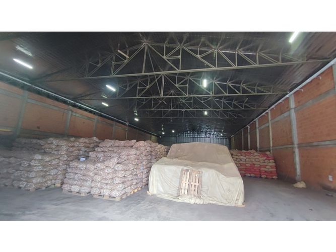 Bodega en arriendo en Zona Centro, Madrid, 687 m² · foto 24 de 24
