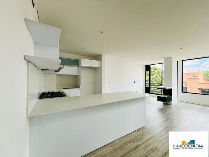 Apartamento de 2 alcobas en venta en San Patricio, Bogotá, 97 m² · foto 6 de 19