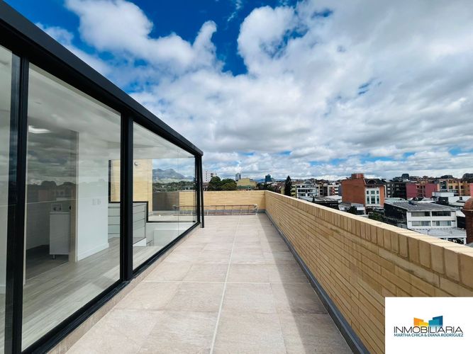 Apartamento de 2 alcobas en venta en San Patricio, Bogotá, 97 m² · foto 18 de 19