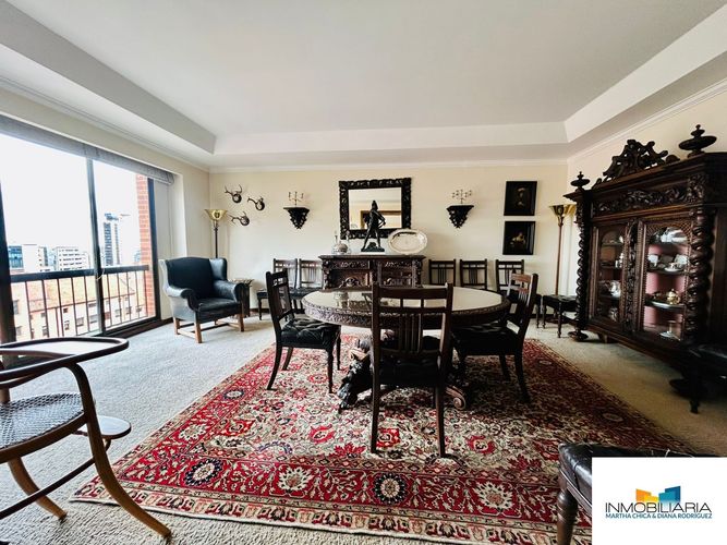 Apartamento de 4 alcobas en venta en Los Rosales, Bogotá, 289 m² · foto 6 de 16