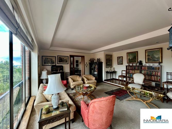 Apartamento de 4 alcobas en venta en Los Rosales, Bogotá, 289 m² · foto 7 de 16