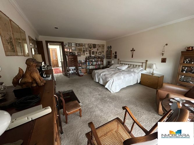 Apartamento de 4 alcobas en venta en Los Rosales, Bogotá, 289 m² · foto 15 de 16