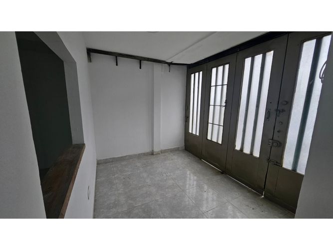 Casa de 12 alcobas en venta en Rincon Santo, Armenia, 253 m² · foto 3 de 24
