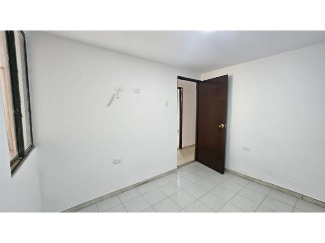 Casa de 12 alcobas en venta en Rincon Santo, Armenia, 253 m² · foto 7 de 24