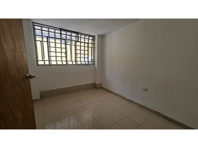 Casa de 12 alcobas en venta en Rincon Santo, Armenia, 253 m² · foto 8 de 24