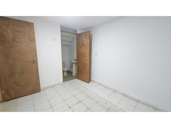 Casa de 12 alcobas en venta en Rincon Santo, Armenia, 253 m² · foto 12 de 24