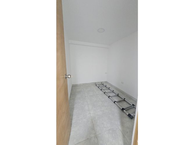 Casa de 12 alcobas en venta en Rincon Santo, Armenia, 253 m² · foto 15 de 24