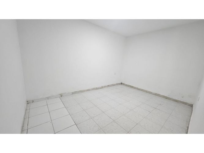 Casa de 12 alcobas en venta en Rincon Santo, Armenia, 253 m² · foto 17 de 24