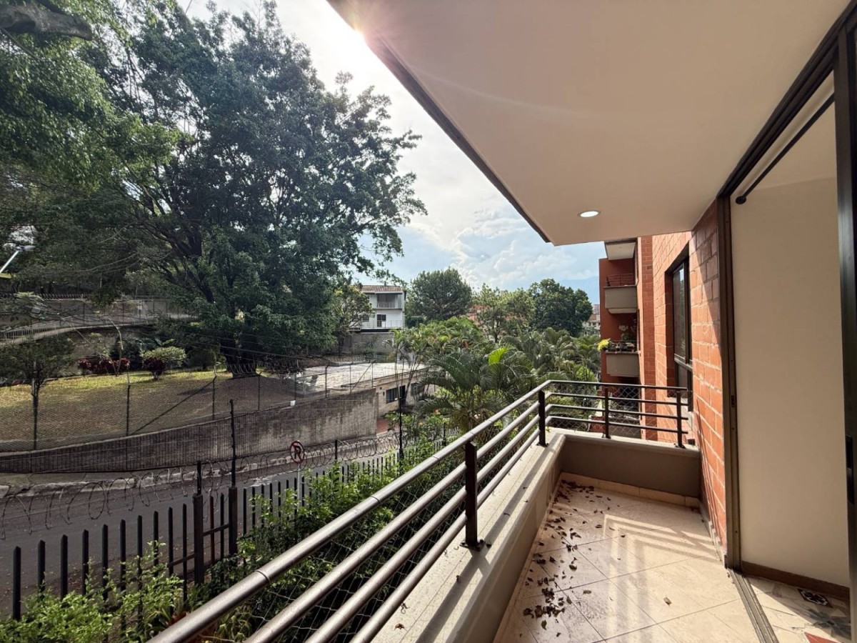 Apartamento en venta en Conquistadores, Medellín · foto 13 de 16