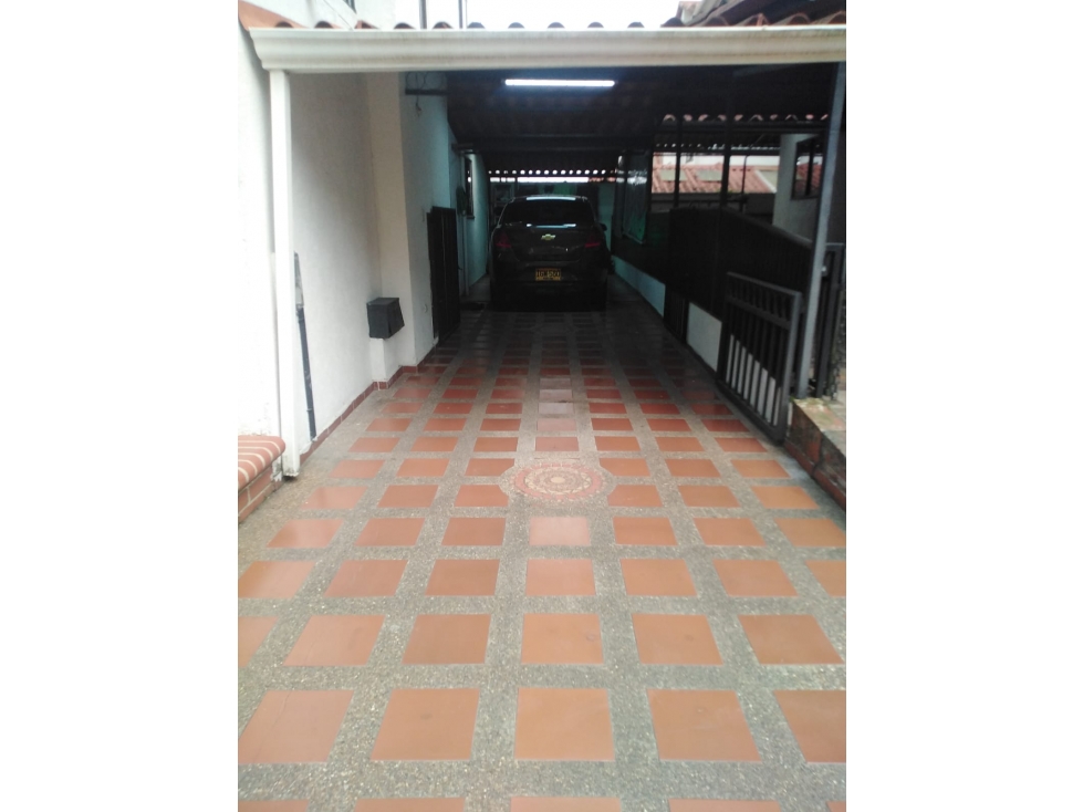 Casa en venta en Aeropuerto, Pereira · foto 12 de 24