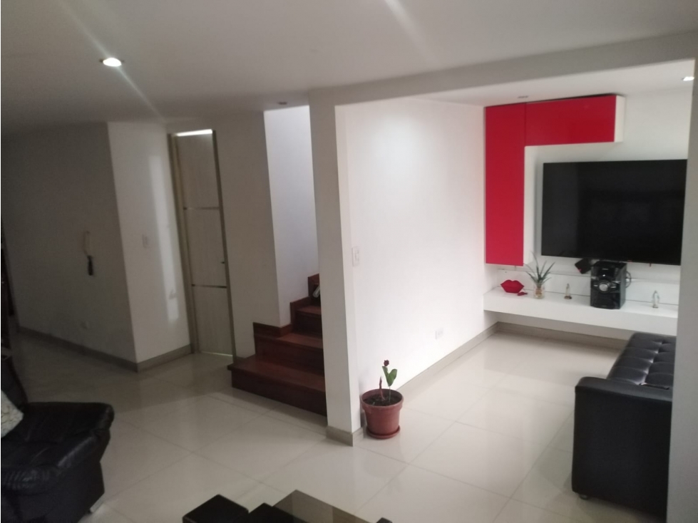 Casa en venta en Aeropuerto, Pereira · foto 15 de 24