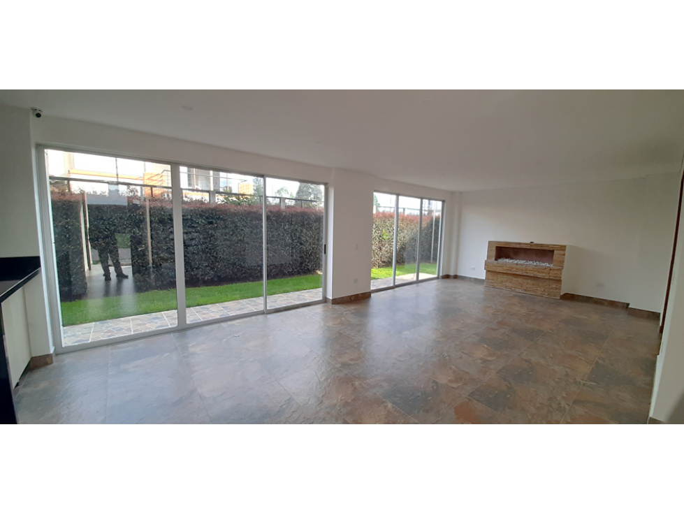 Casa en venta en La Estrella, Chía · foto 4 de 24