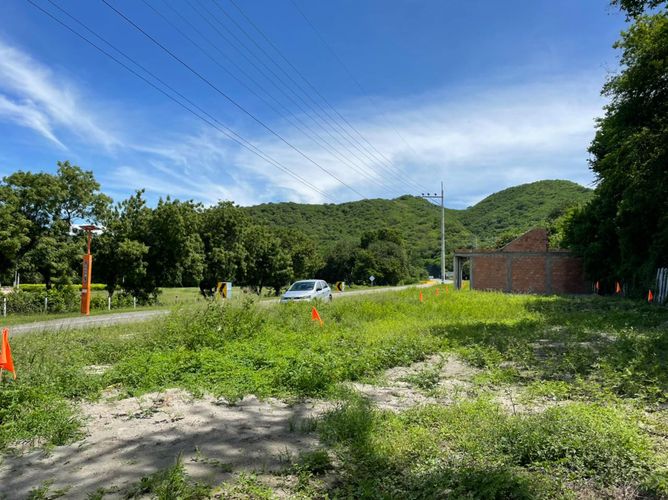 Casa de 4 alcobas en venta en Girardot, Girardot, 70 m² · foto 3 de 10