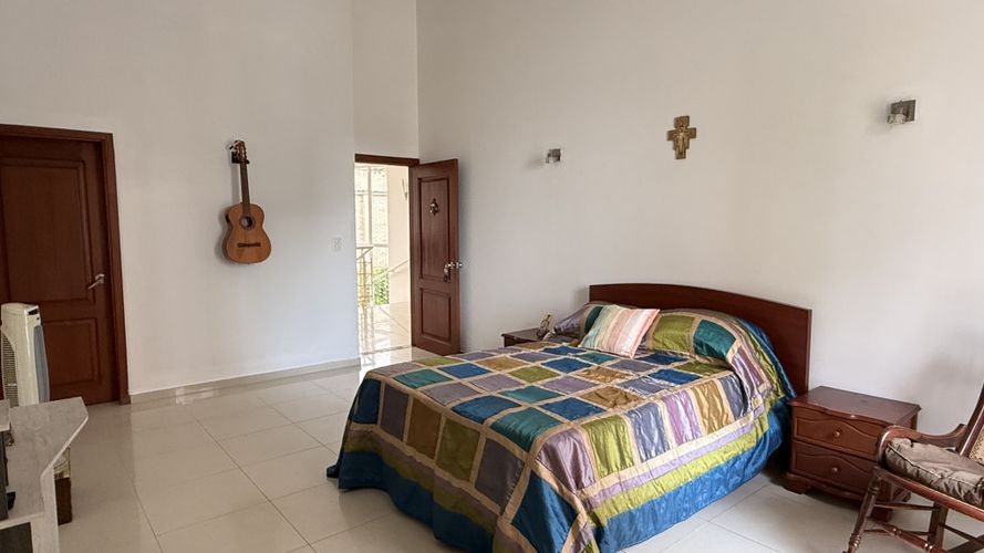 Casa de 6 alcobas en venta en Las Mercedes, Palmira, 418 m² · foto 23 de 24