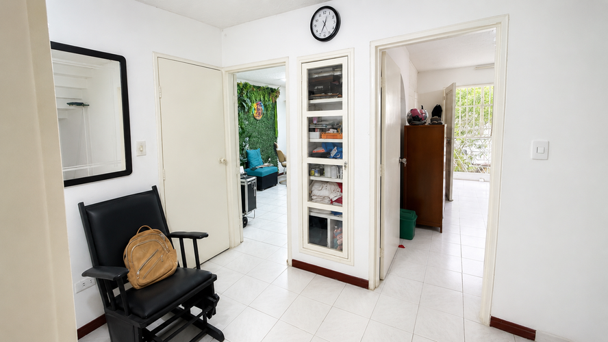 Edificio en venta en Colseguros Andes, Cali, 480 m² · foto 2 de 5